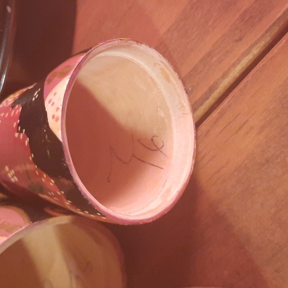 5 nesting dolls - Picture 3 of 5